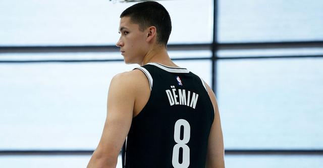 篮网新秀杰明明日首秀 对阵猛龙迎NBA生涯首战