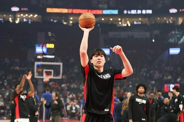 NBA季前赛｜杨瀚森落泪原因曝光：六犯离场情绪激动