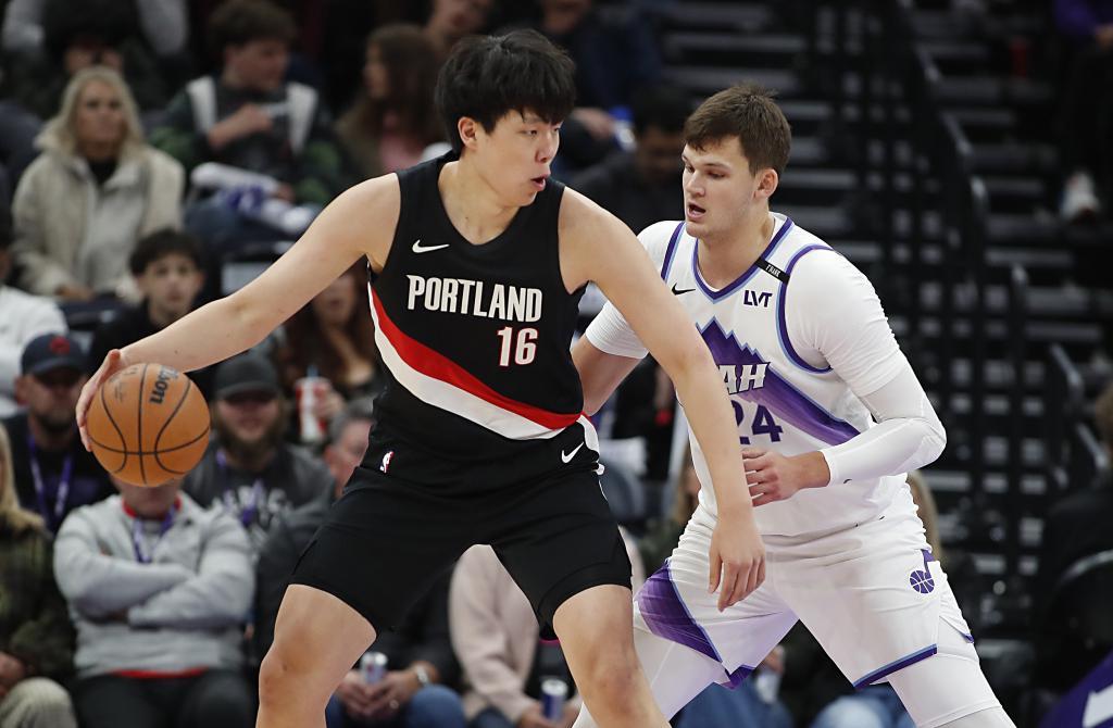 杨瀚森NBA季前赛泪别，姚明忠告成其新赛季关键