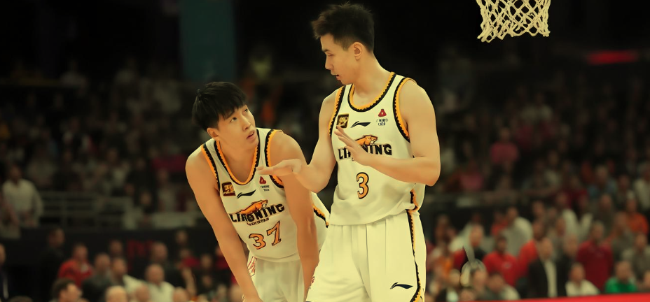 辽篮83:74胜四川！赵继伟9分高诗岩14分，张陈治锋对决周琦