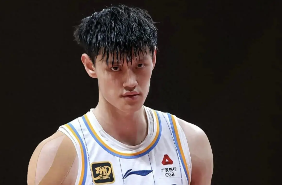 CBA新赛季争冠格局生变：NBA后卫引援，辽粤全运会热身赛引关注