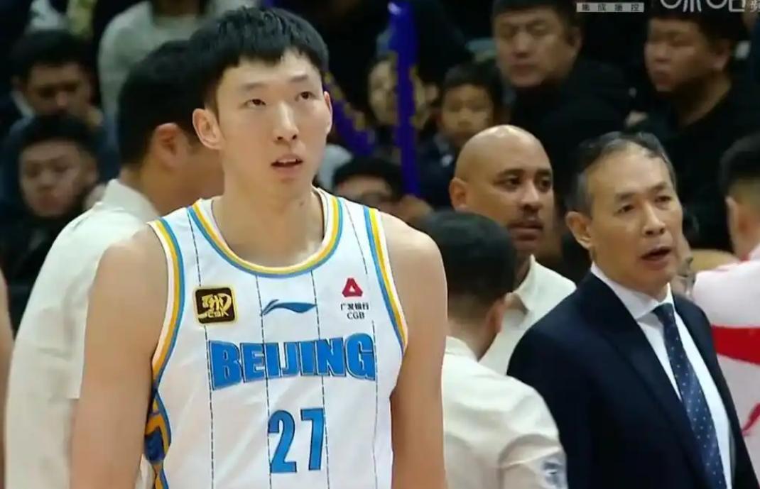 北京男篮或引NBA扣篮王！1米98锋卫摇摆人罗宾逊三世有望加盟