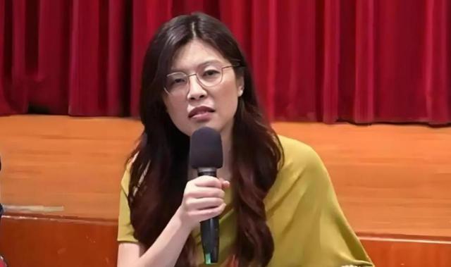 郝龙斌支持率落后郑丽文，急抛两岸政策言论