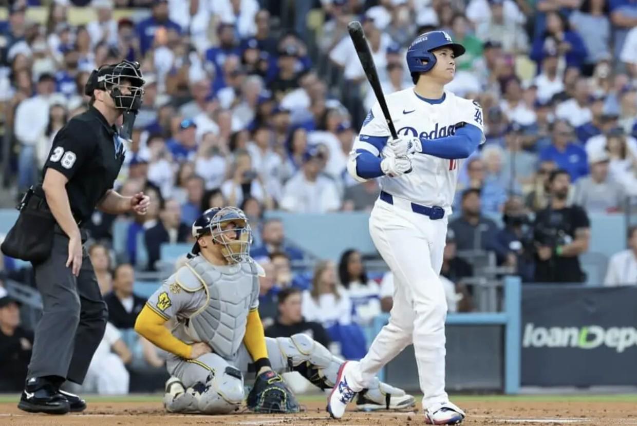 2025MLB国联决赛：道奇横扫酿酒人晋级，大谷翔平狂轰三响炮获MVP