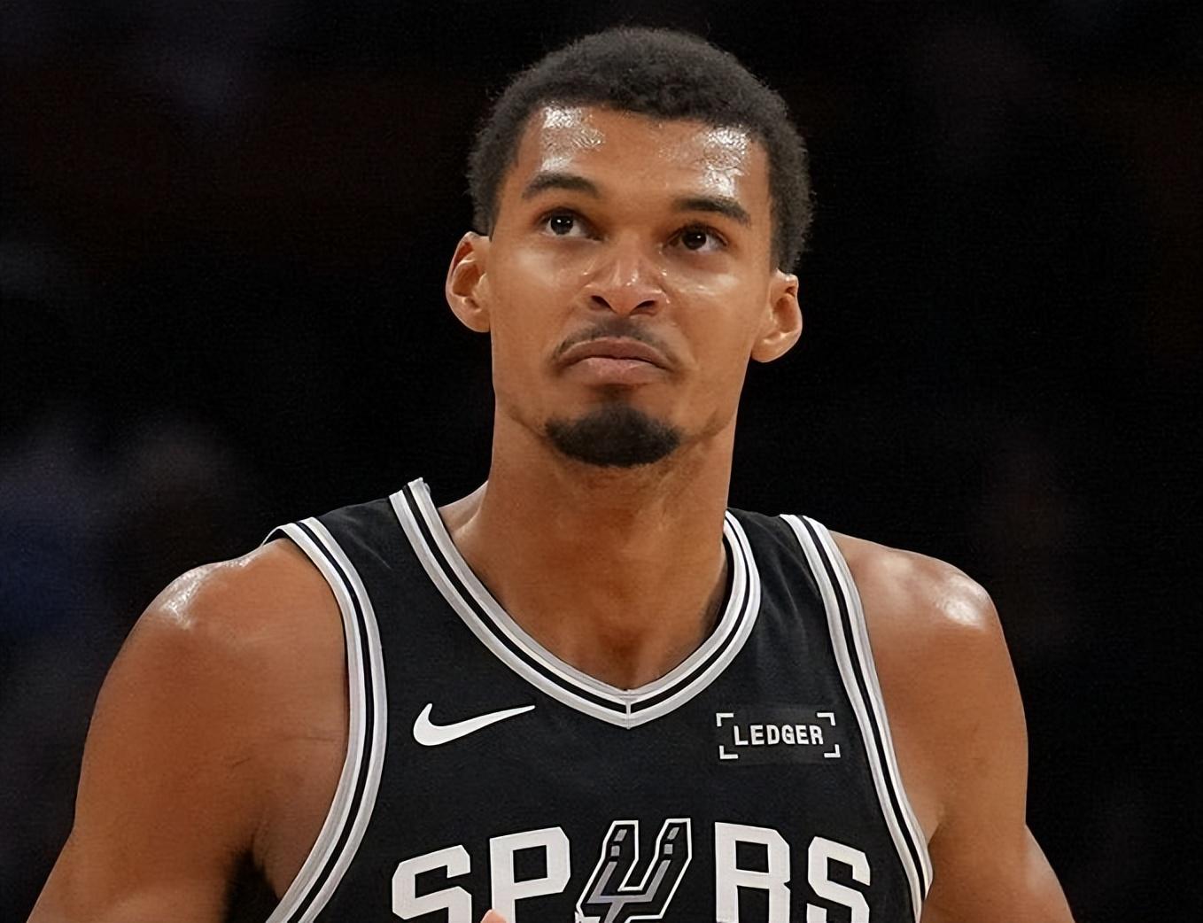 NBA季前赛数据王揭晓：怀特双冠王，申京特雷杨共助榜首