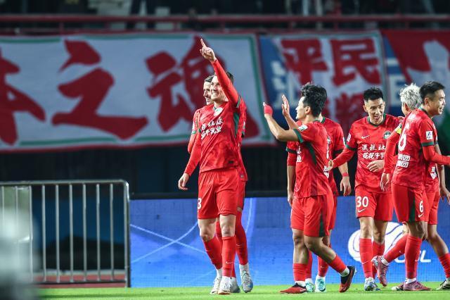 中超第27轮：河南队2-0胜长春亚泰，纳萨里奥马亚建功