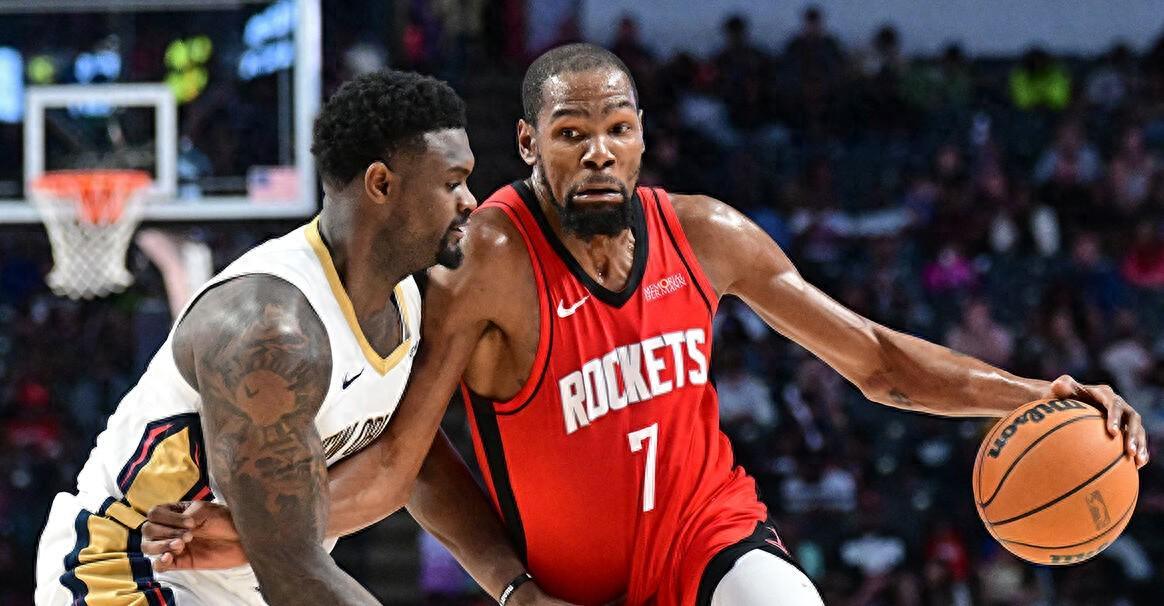 火箭揭幕战对阵雷霆：五大阵容亮相，乌度卡谈战术与挑战