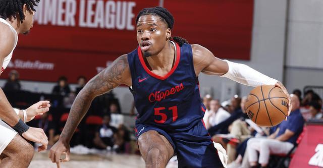 洛杉矶快船签下落选秀贾米尔-特尔福特 双向合同助力新赛季