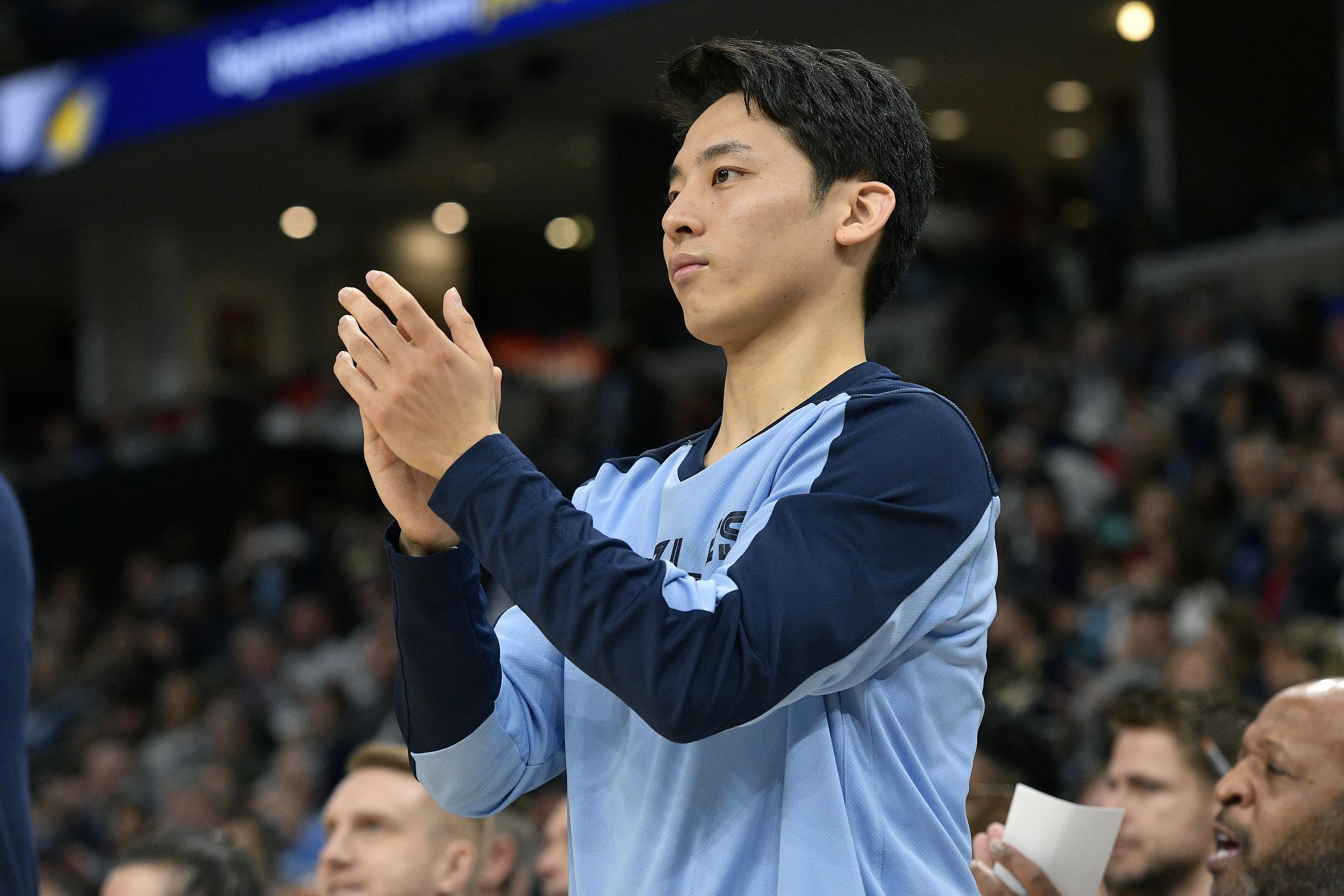 河村勇辉获公牛主帅认可，被裁后留芝加哥治疗伤病