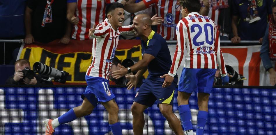 阿尔马达：处子球归功小西蒙尼，马竞新星谈首球感受