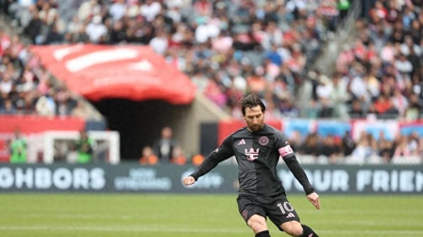 梅西帽子戏法完美收官！美职联5项数据登顶创历史新纪录