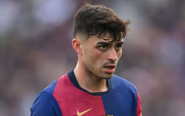 佩德里痛批巴萨：压迫不足致对手直塞单刀，急需改进