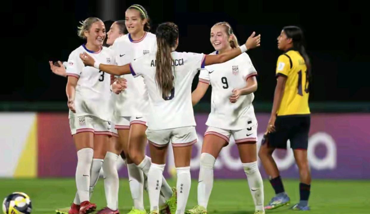 中国U17女足5-0横扫挪威 迎战美国展现青春力量