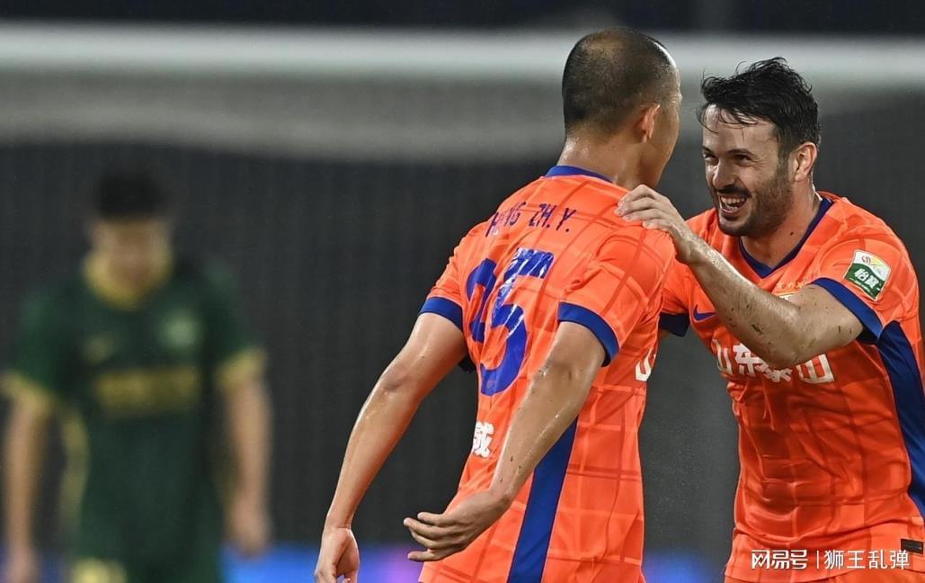 瓦科点球失利引争议：状态下滑，泰山队顶薪续约成疑