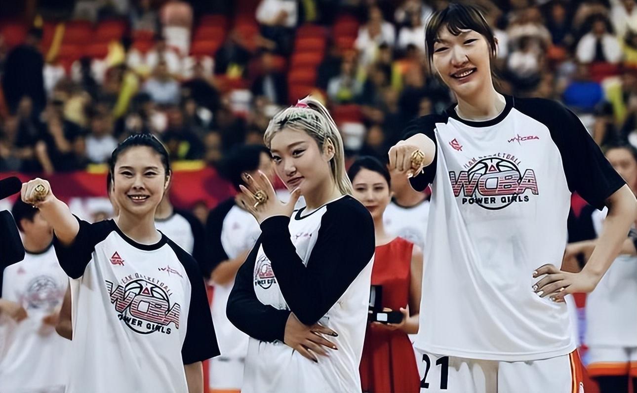 韩旭离队+签WNBA替补外援！四川女篮四连冠后或放弃争冠？