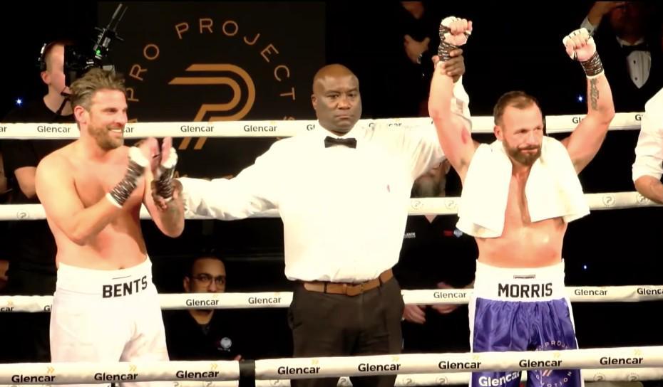 慈善拳击赛莫里斯力克本特利，笑称双杀阿森纳热刺