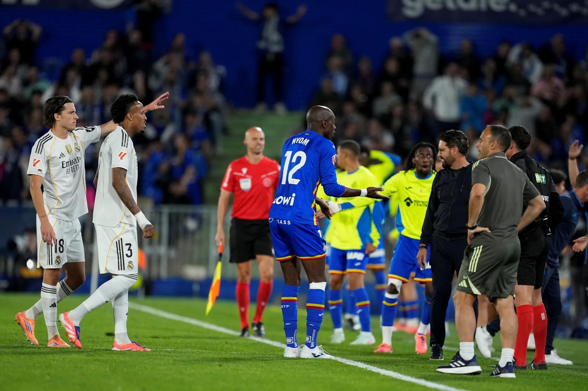 赫塔费后卫恩约姆创纪录：替补登场37秒即染红离场