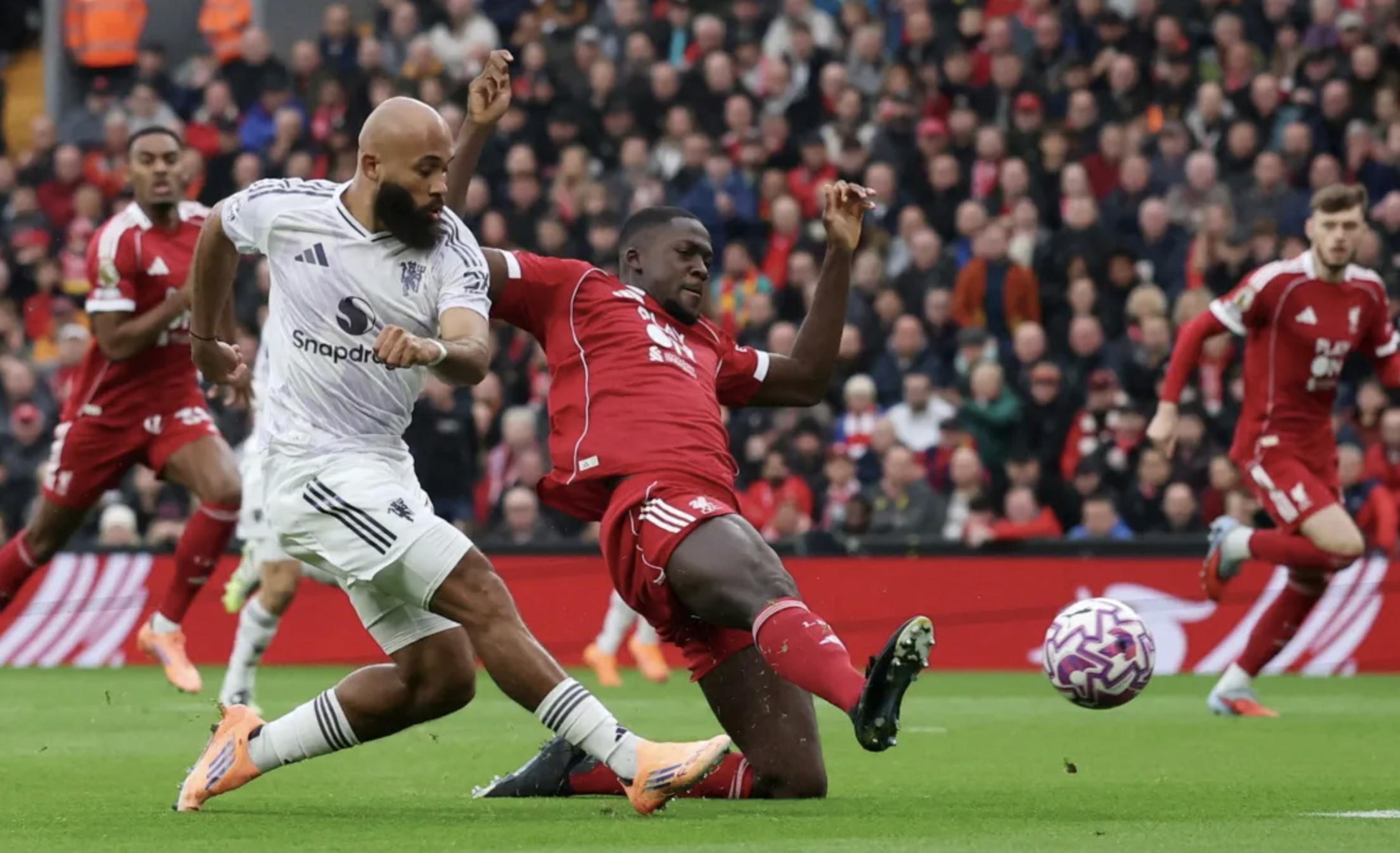 泰晤士报深度分析：利物浦1-2曼联，进攻混乱防守漏洞成主因