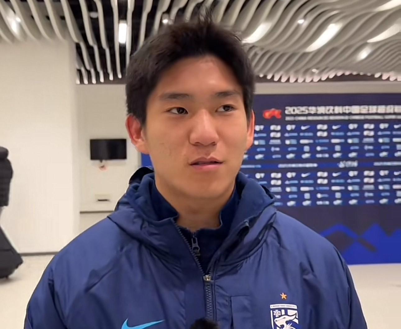 武汉三镇门将郭嘉宇：零封对手是关键，保级需注重细节管理