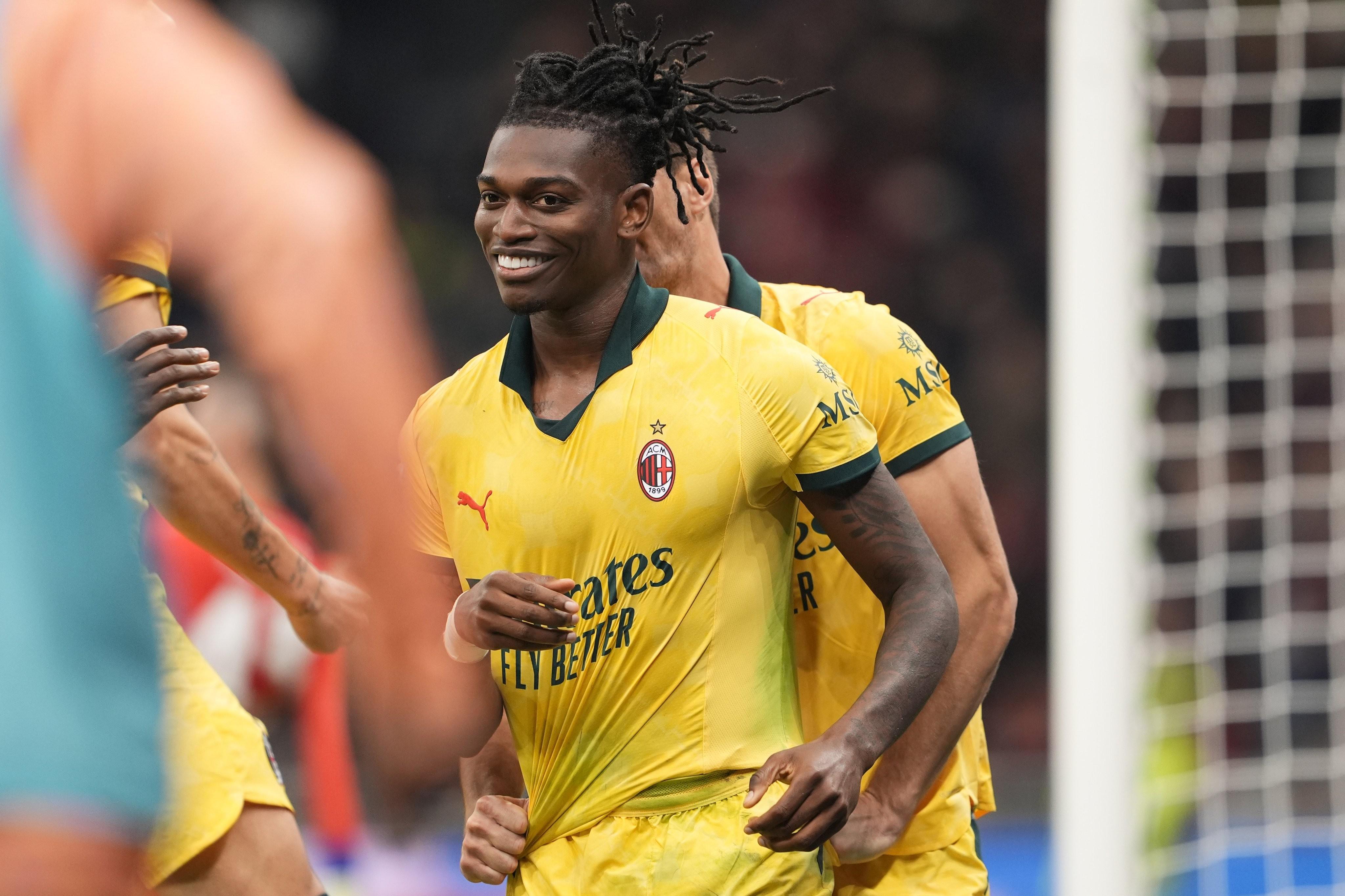 意甲积分榜新变局：米兰逆转登顶，时隔两年再领跑