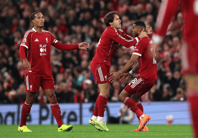 利物浦争议：基耶萨替补登场6分钟献助攻，近3场造4球仍难首发