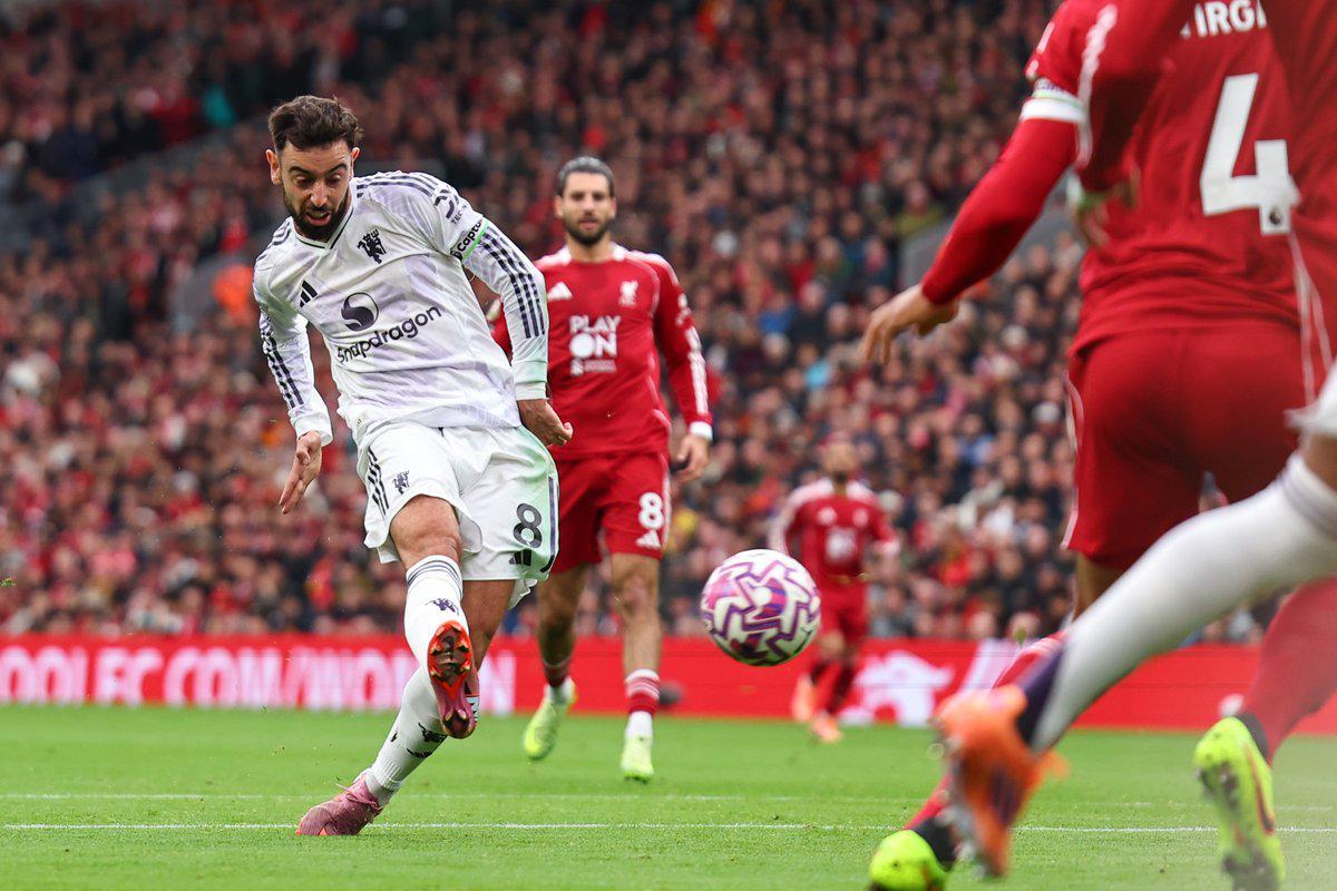 双红会英超激战：上半场3次中柱创03-04赛季后次高纪录