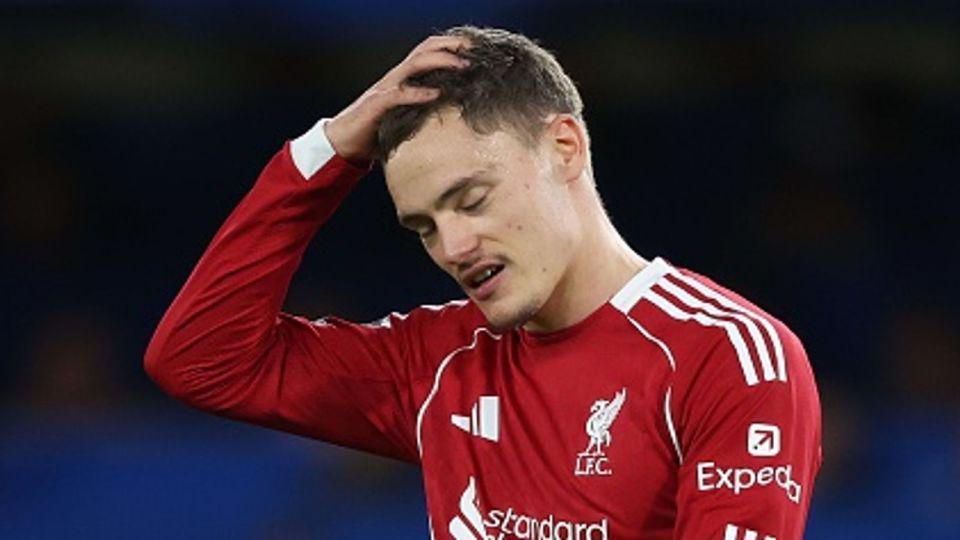 双红会惊现3亿强援替补！维尔茨谢什科未登场，斯洛特决策引热议