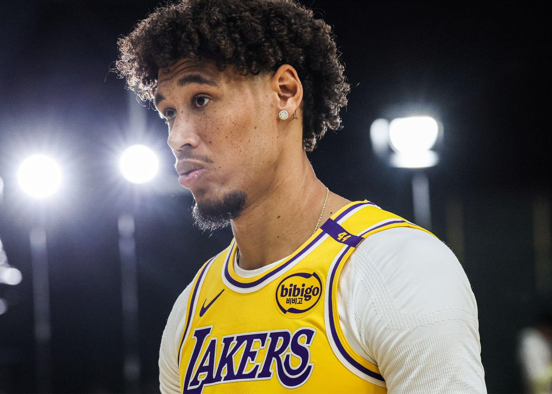 湖人海斯确认右手腕伤势无碍，将出战新赛季揭幕战对阵勇士