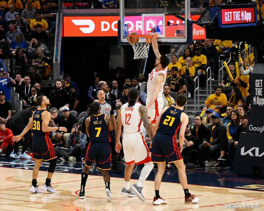 杜兰特为何放弃1.2亿？2年9000万续约火箭背后的深意