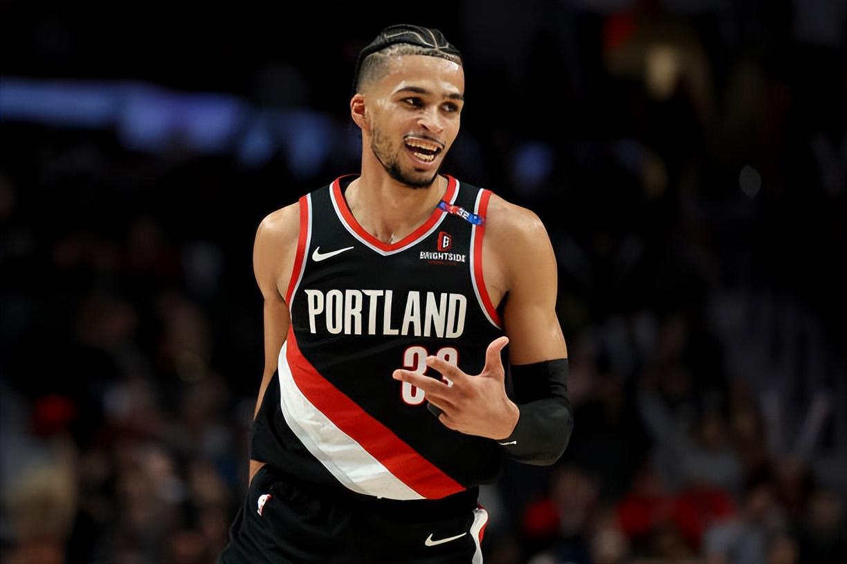 4年8200万！开拓者提前续约攻守兼备的3D锋线新星卡马拉