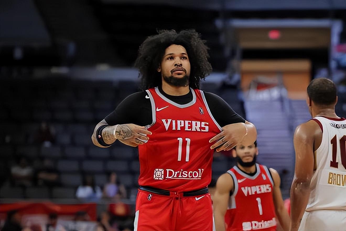 火箭签后又裁两将，戴申-尼克斯与麦康奈尔将加盟火箭二队？