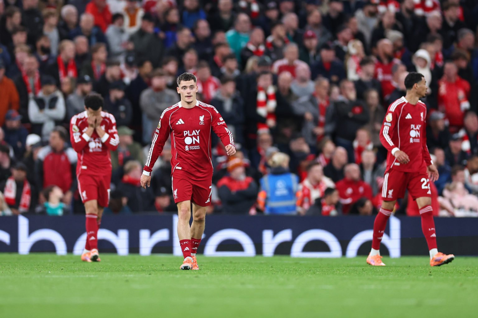 欧文：利物浦4连败引担忧，但场上表现值得肯定