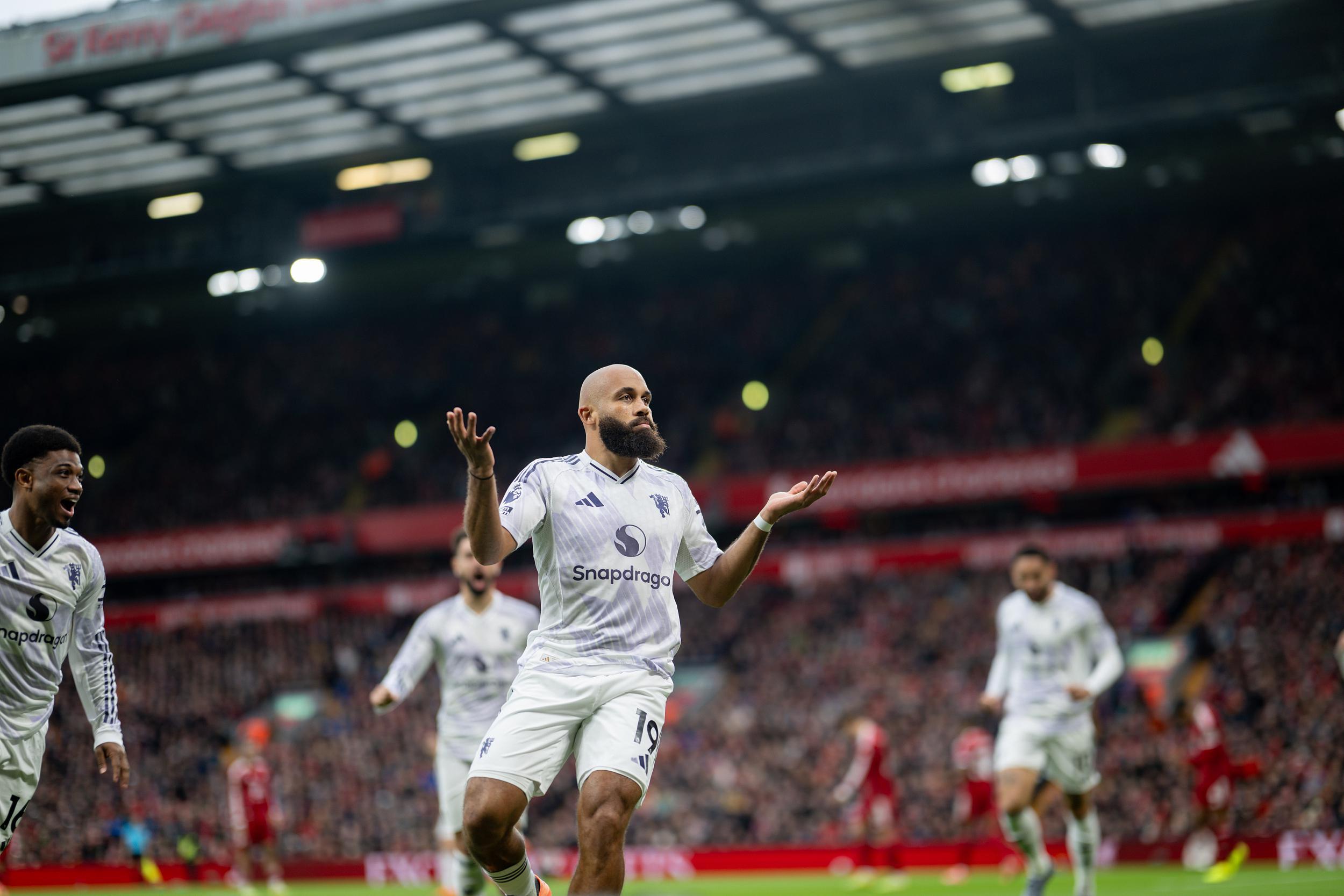 曼联双红会2-1力克利物浦，阿莫林时代首获英超连胜