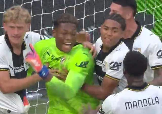 日本国门铃木彩艳意甲封神：扑点+9.4分，豪门或抛橄榄枝