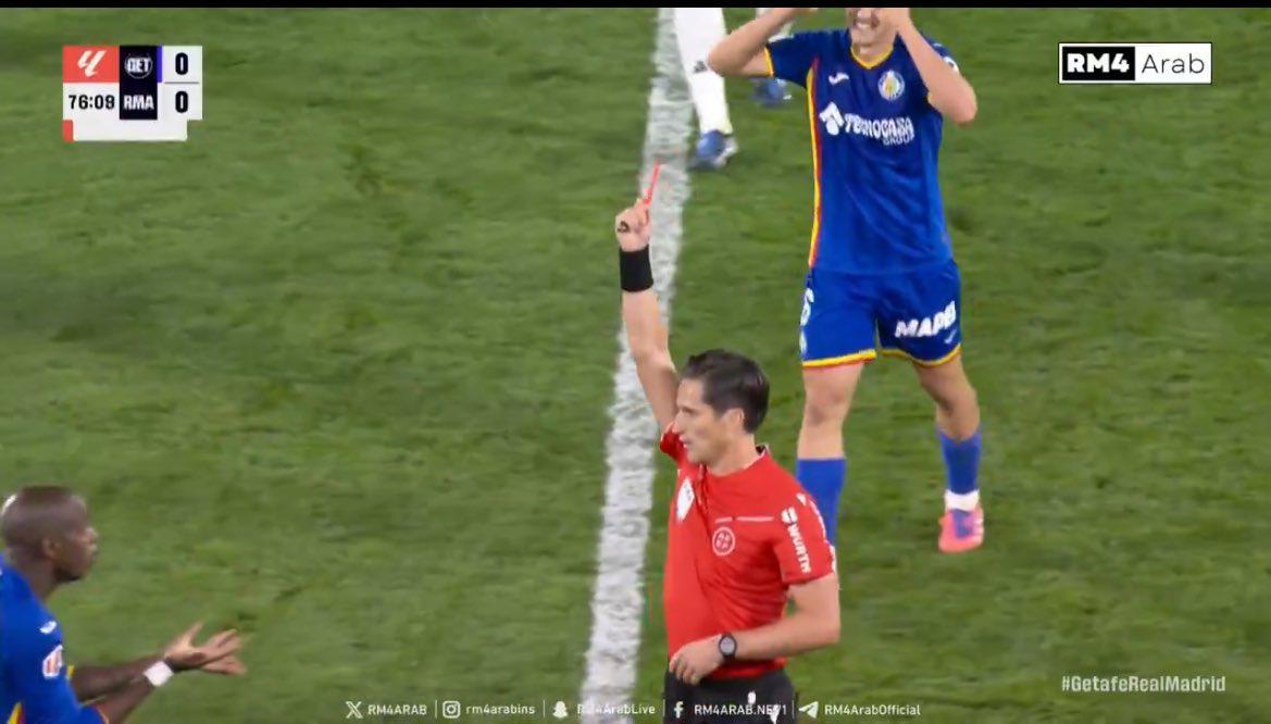 赫塔菲球员替补登场1分钟遭红牌，西甲近18年仅2例