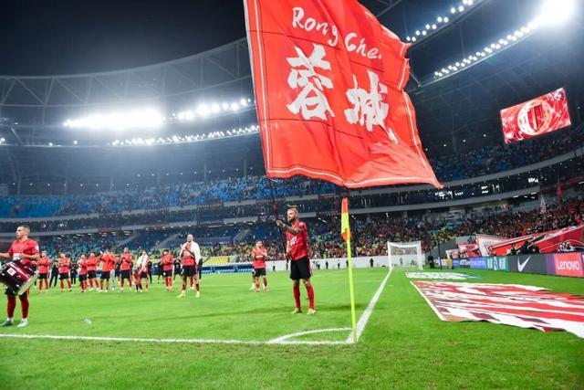 亚冠与中超双线争锋，成都蓉城如何实现有效轮换？