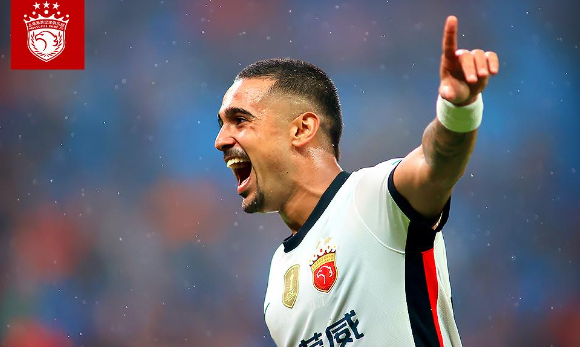 足球报：海港防守待提升，莱昂纳多亚冠首发存疑