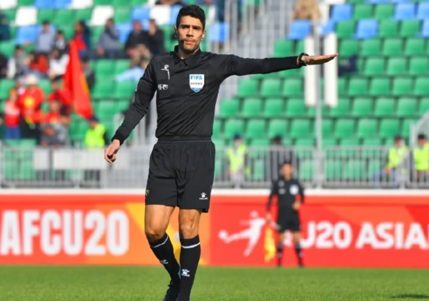 亚冠上海申花vs首尔FC：科威特主裁贾迈利领衔执法