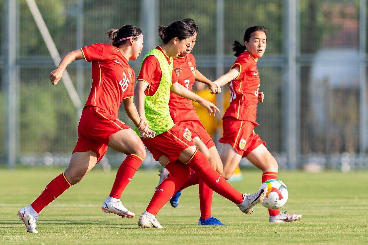 中国U17女足世少赛首战5-0横扫挪威，为何热度不及男足？