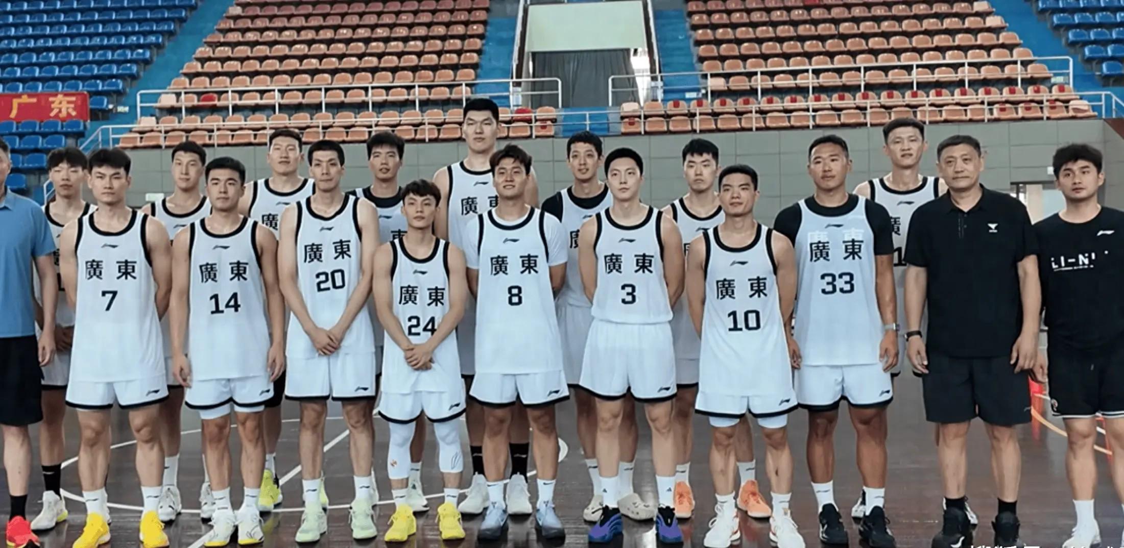 徐杰领衔广东男篮全运会豪取5连胜，全明星阵容剑指冠军