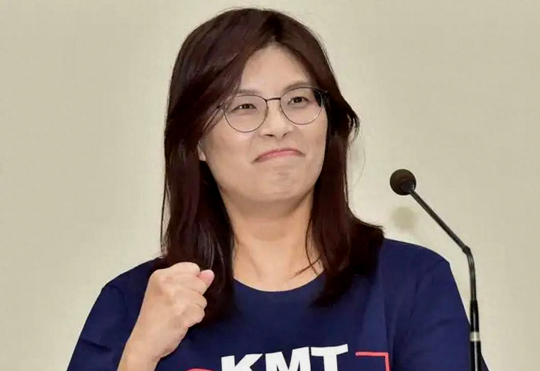 郑丽文当选国民党主席：贺电中的三大核心共识解读