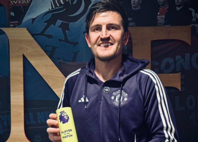 马圭尔：对曼联深情告白，致胜球献给球迷