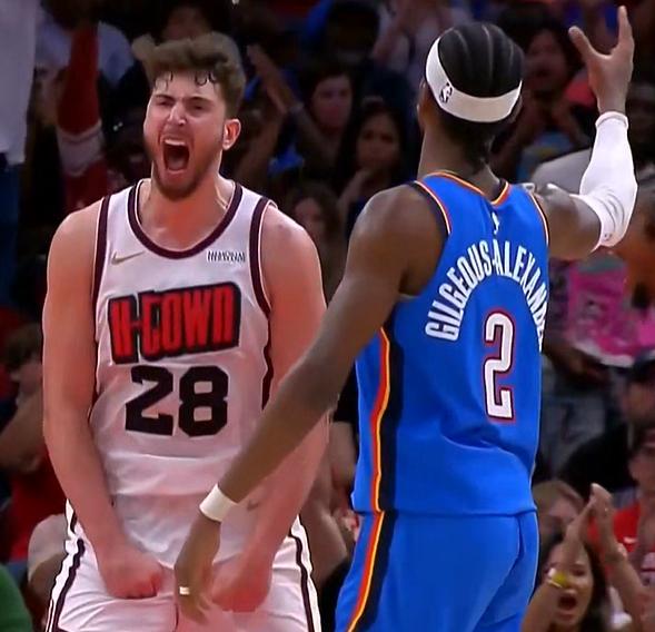 火箭vs雷霆前瞻：杜兰特加盟后火箭能否挑战卫冕冠军雷霆？