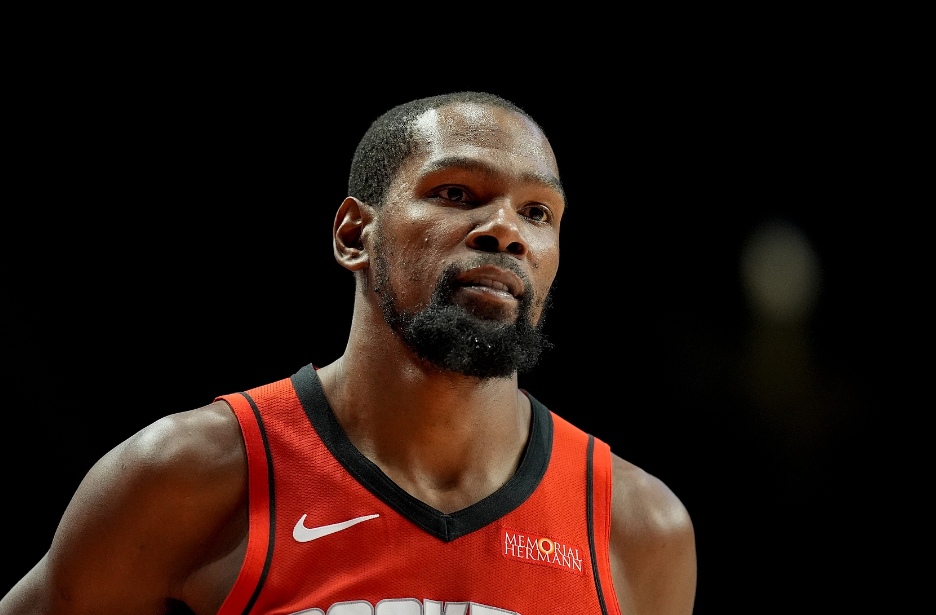 杜兰特降薪3000万：争冠背后，更是对格林公式的反击