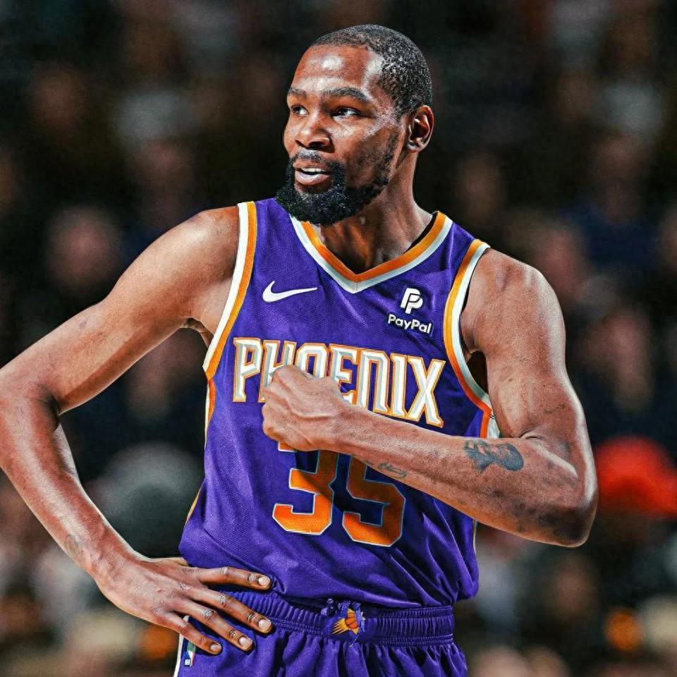 杜兰特仅差989分将破诺维茨基21年纪录，37岁仍展巨星风采