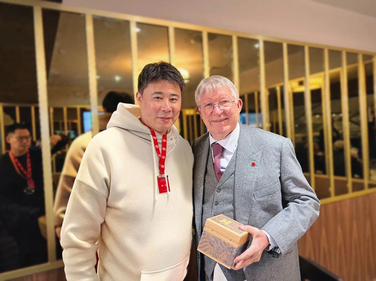 董方卓评曼联：拉门斯潜力媲美德赫亚，阵型调整成关键