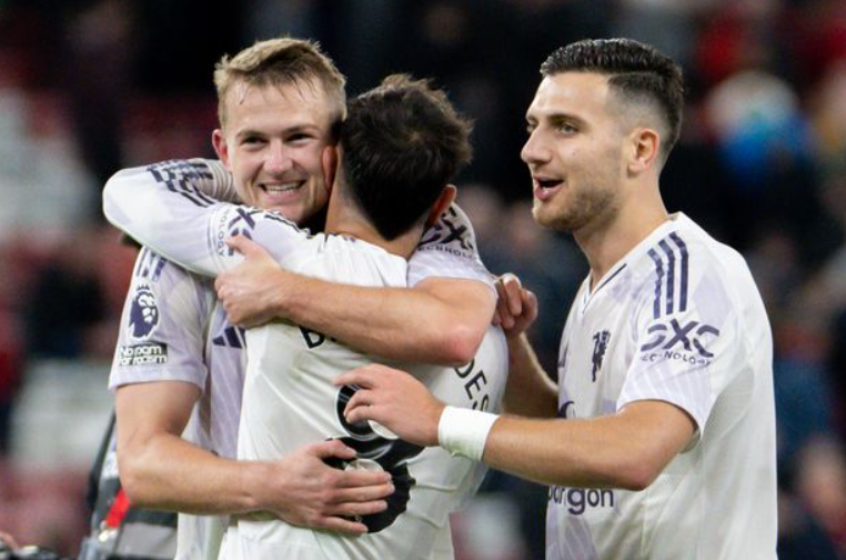 德利赫特：曼联本赛季对阵强队表现出色，仅曼城一战失利