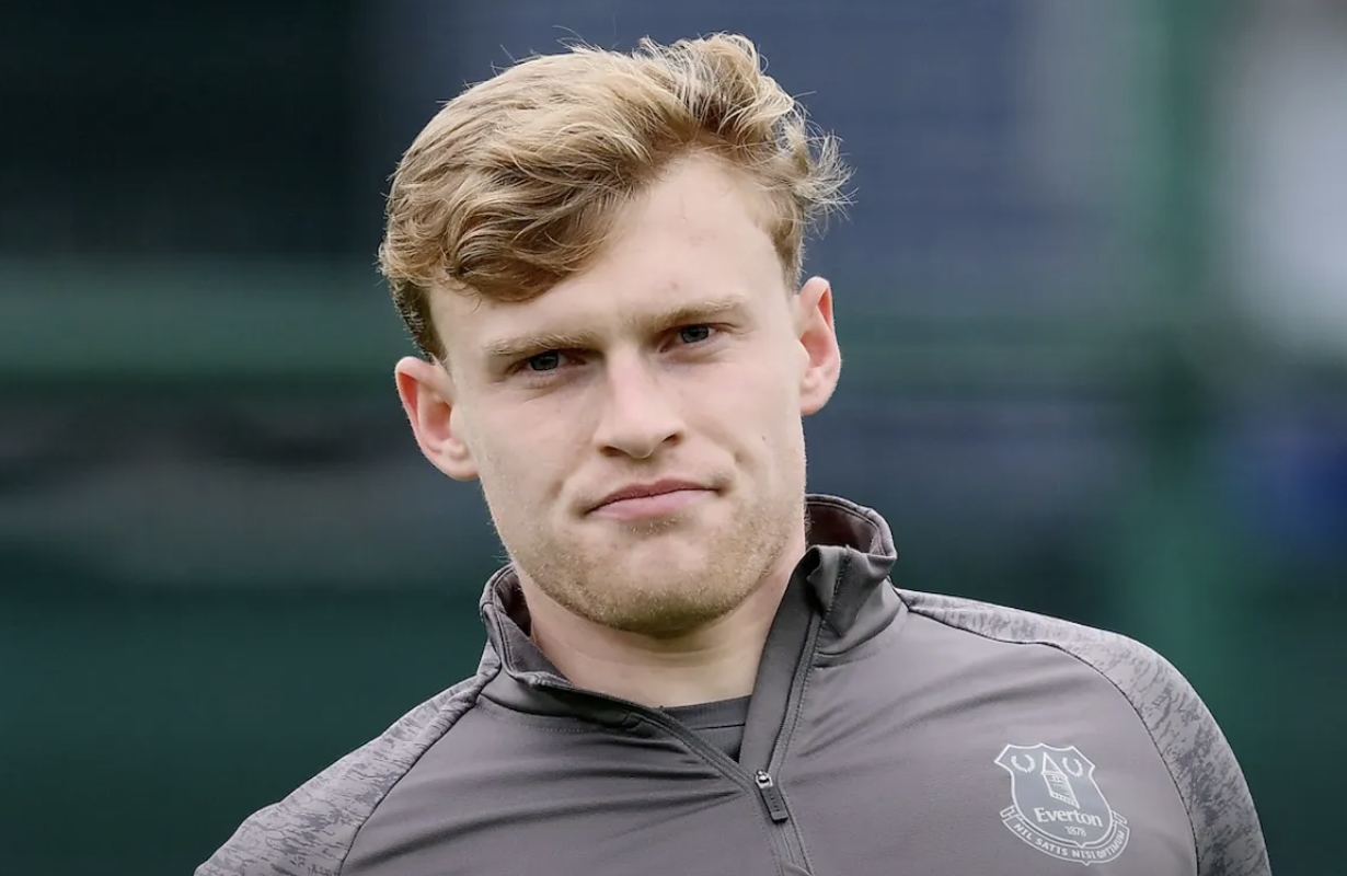 埃弗顿后卫布兰斯韦特恢复遇阻 明日将进行手术