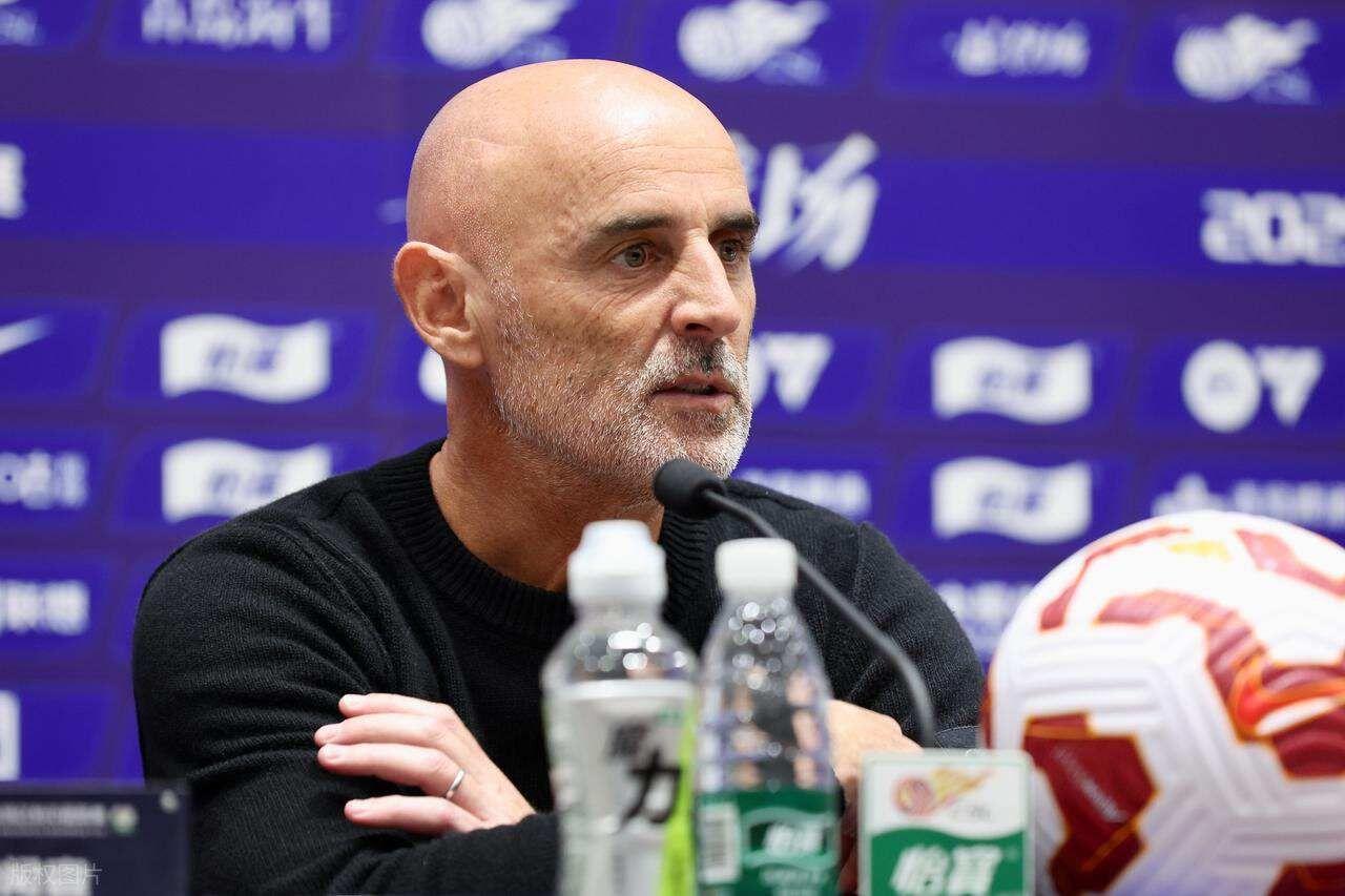 上港球迷安心！穆斯卡特放弃欧洲执教，坚定留队率队争冠