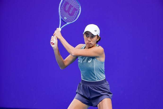 中国网球3将晋级！张帅双杀扎哈洛娃 携王曦雨王雅繁闯入广州赛次轮